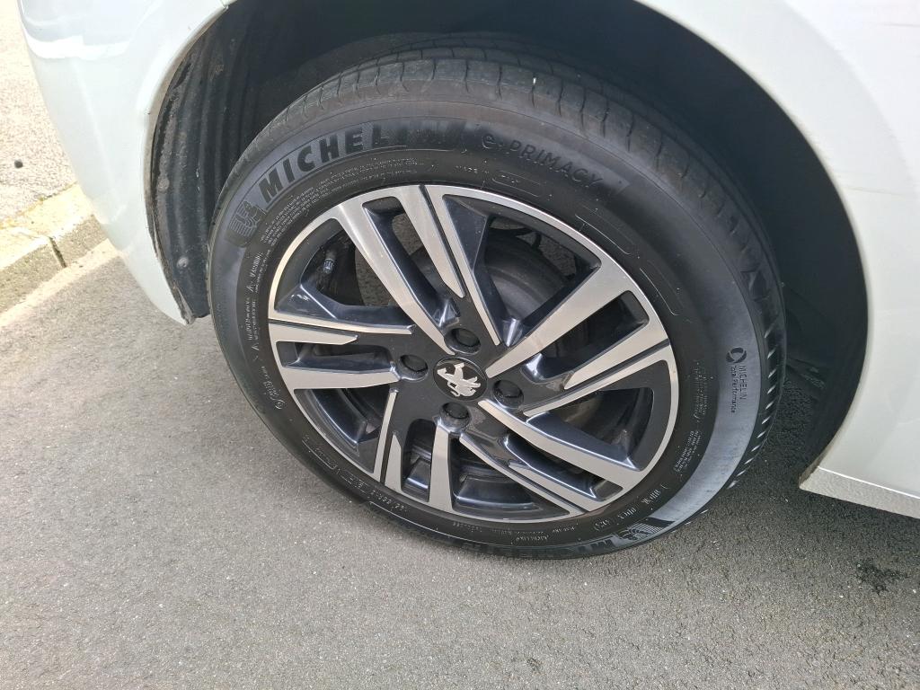 PEUGEOT 208) 208 PureTech 100 S&S BVM6 Active Pack 2022