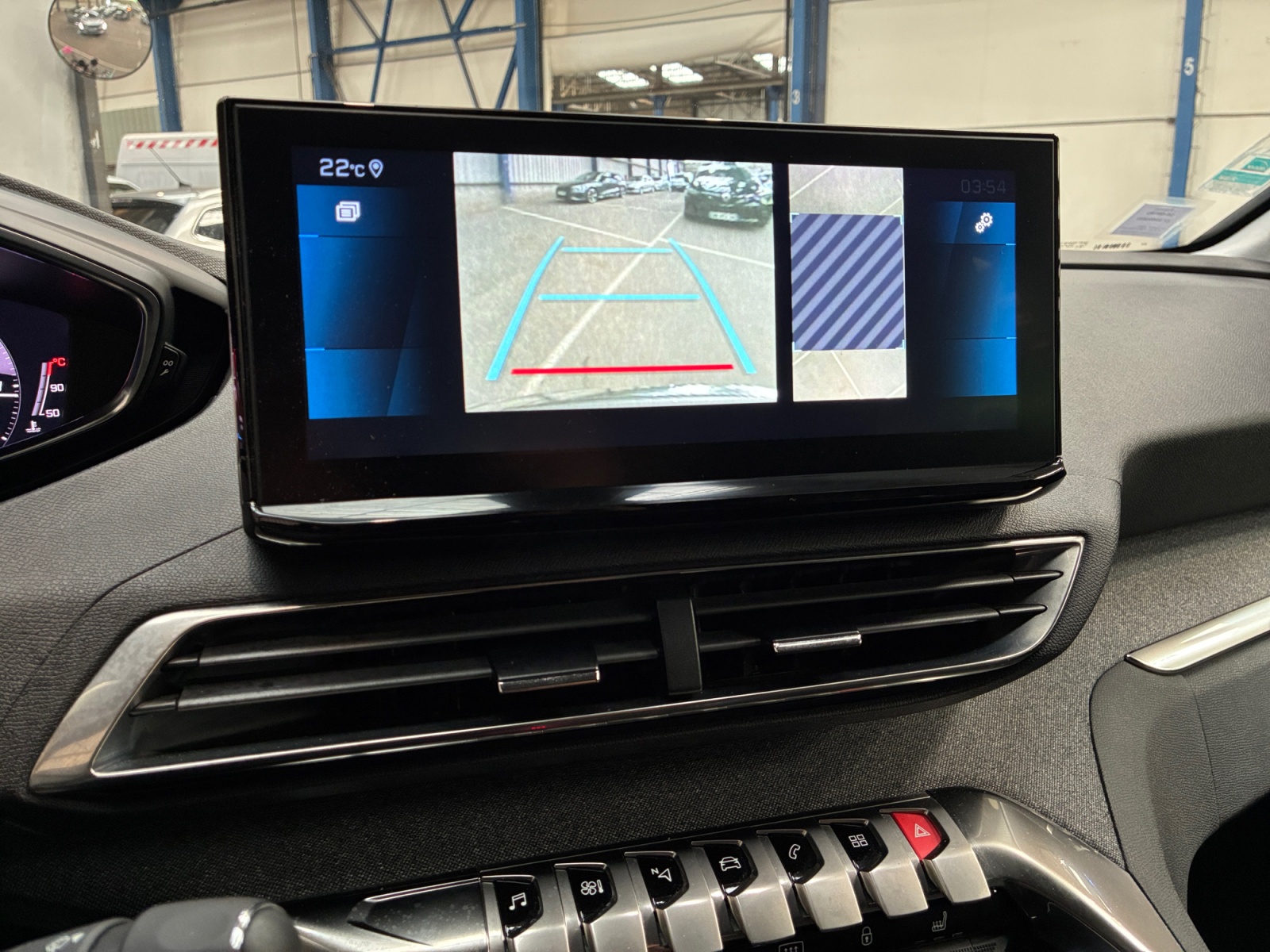 PEUGEOT 3008 BlueHDi 130ch S&S BVM6 Allure Pack 2021