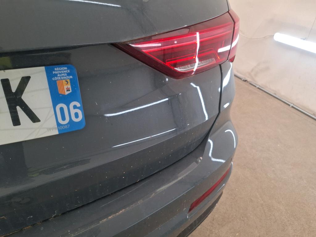 AUDI Q3 35 TFSI 150 ch S tronic 7 Design Luxe 2022