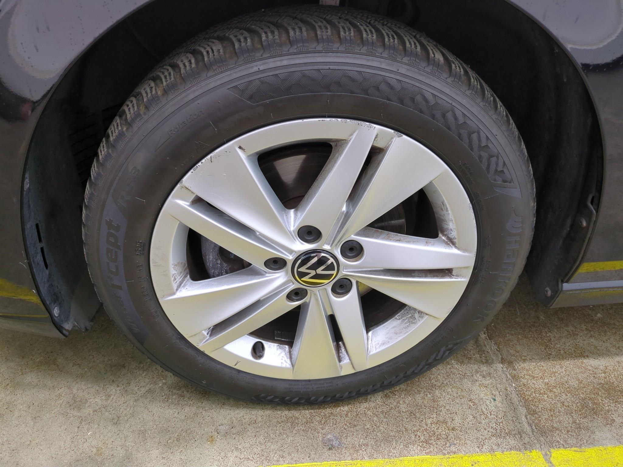 VOLKSWAGEN GOLF 2.0 TDI SCR 150 DSG7 Life Business 2022