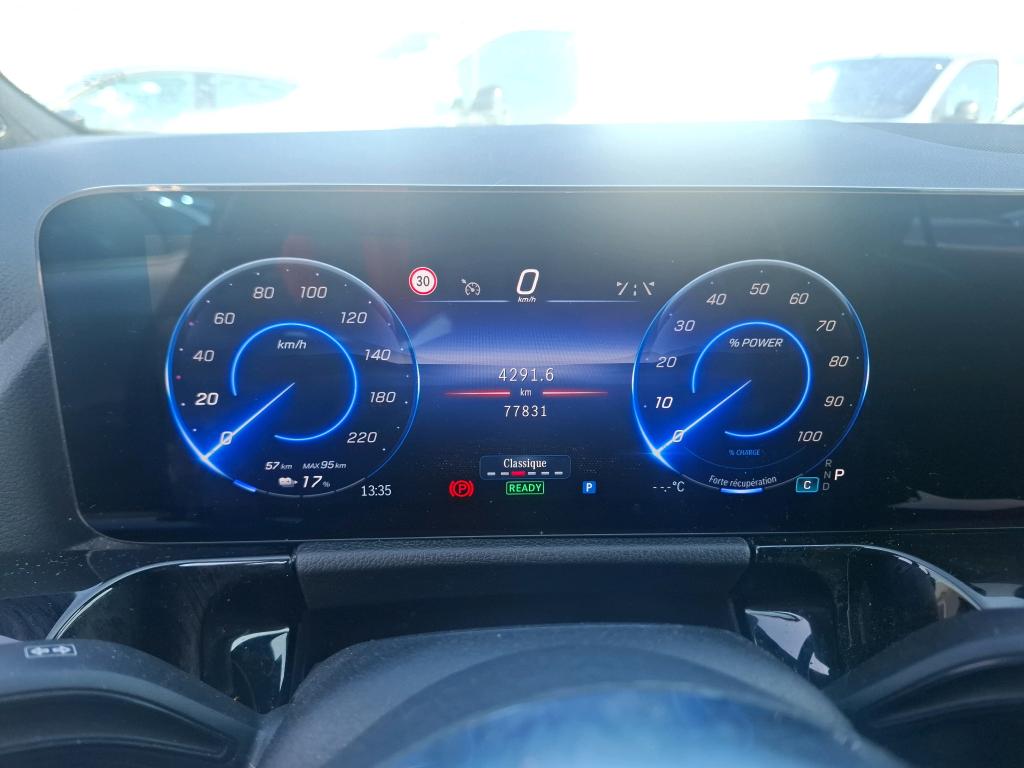 MERCEDES-BENZ EQA 250+ Progressive Line 2024