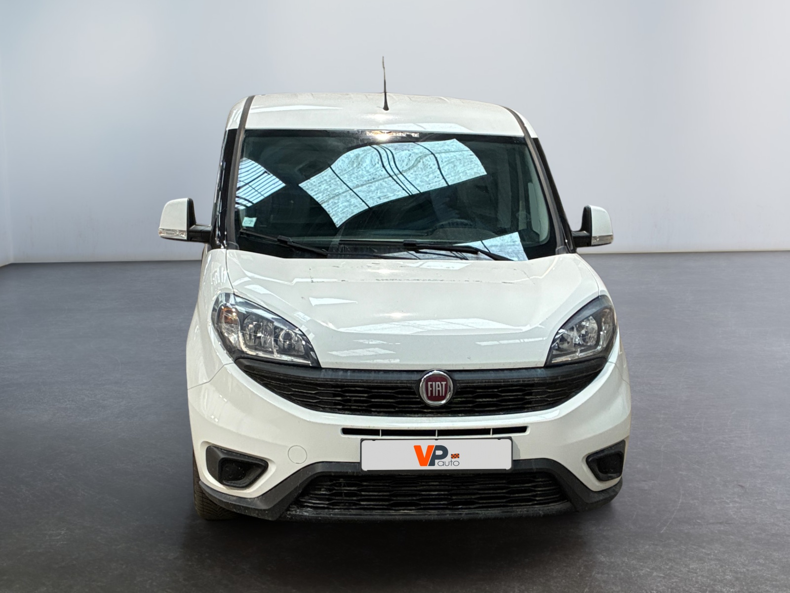 FIAT DOBLO CARGO FT 1.6 MULTIJET 105 PRO LOUNGE 2022