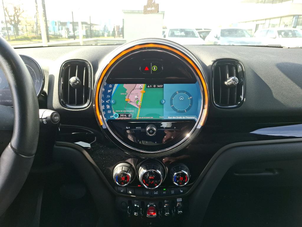 MINI COUNTRYMAN F60 LCI 136 ch BVA7 Cooper Essential 2023