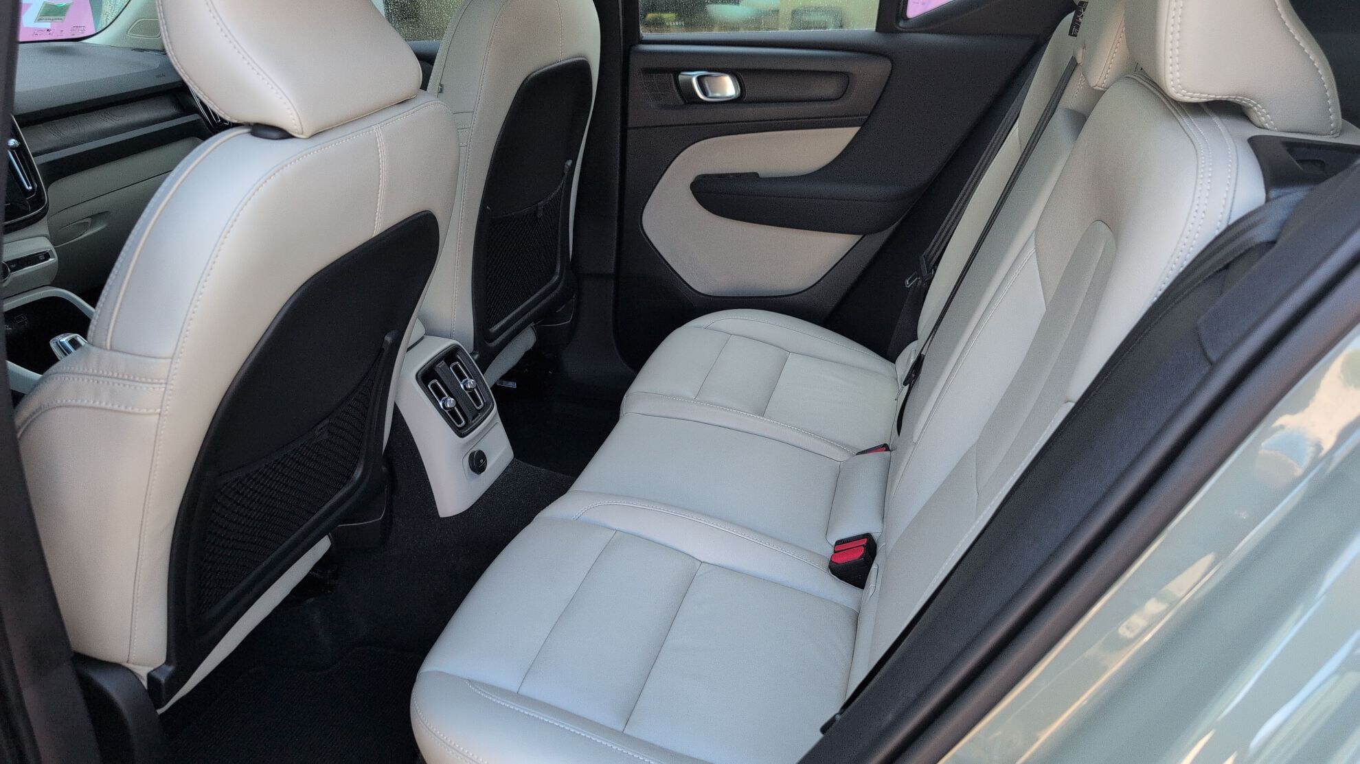 VOLVO XC40 T5 Recharge 180+82 ch DCT7 Ultimate 2023