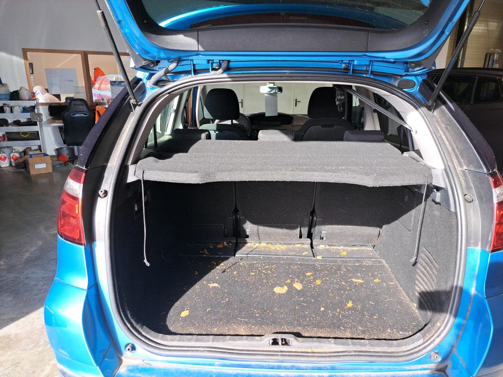 CITROEN C4 Picasso HDi 110 FAP Rossignol 2012