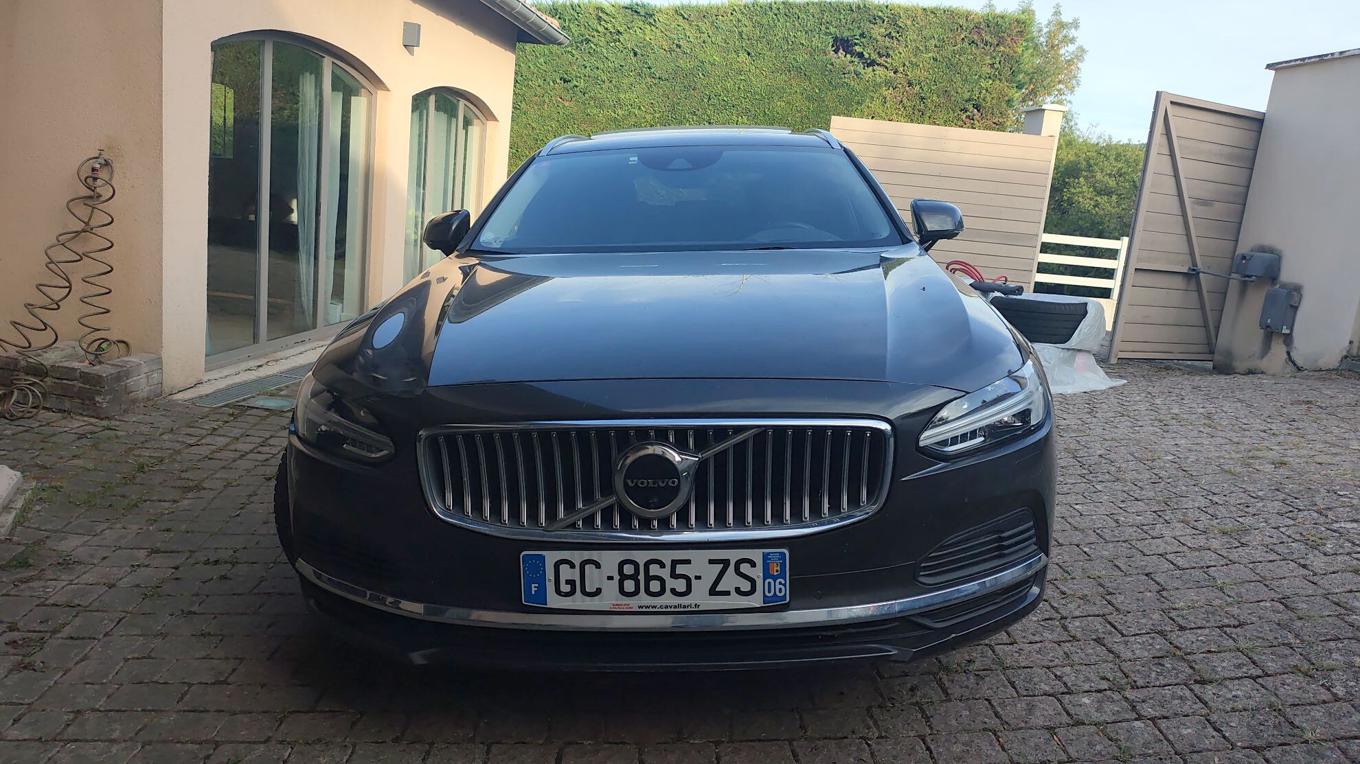 VOLVO V90 T8 AWD Recharge 303 + 87 ch Geartronic 8 Inscription 2021