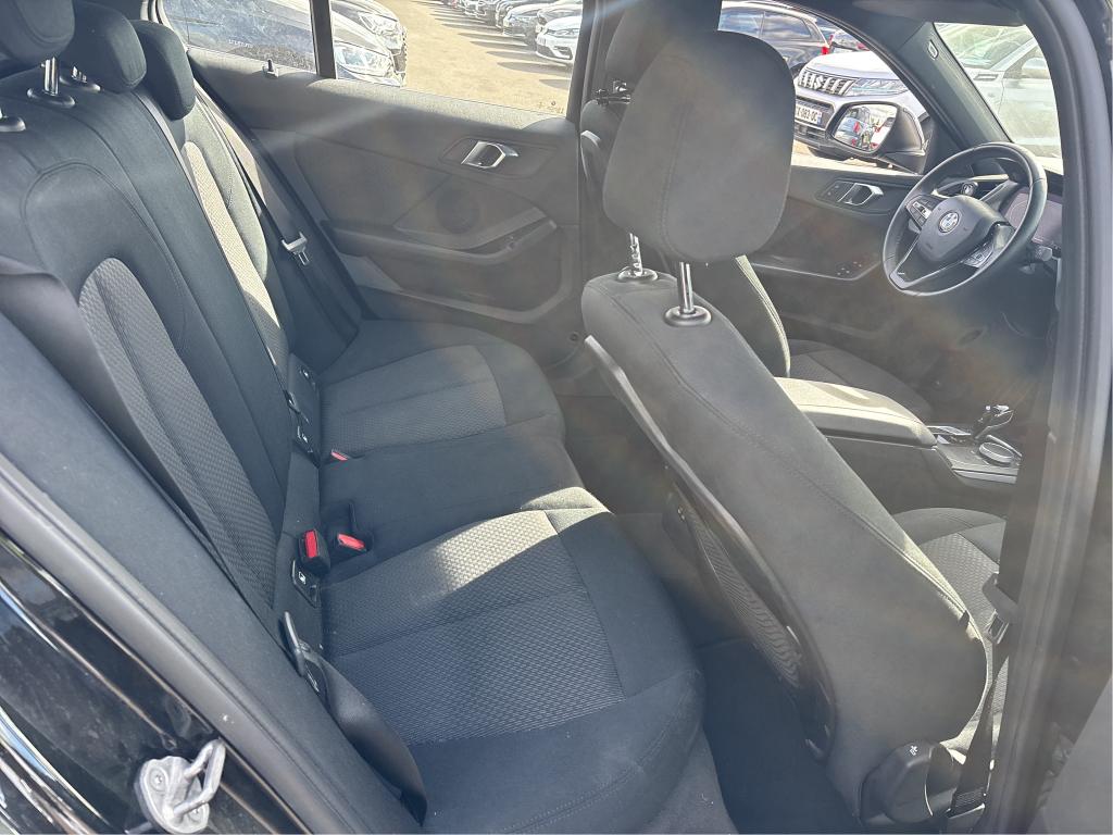 BMW SERIE 1 F40 116i 109 ch DKG7 Business Design 2022