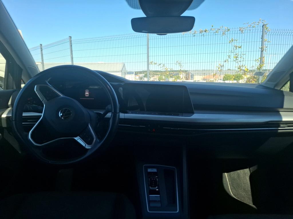 VOLKSWAGEN GOLF SW 2.0 TDI SCR 115 DSG7 Life Business 2021