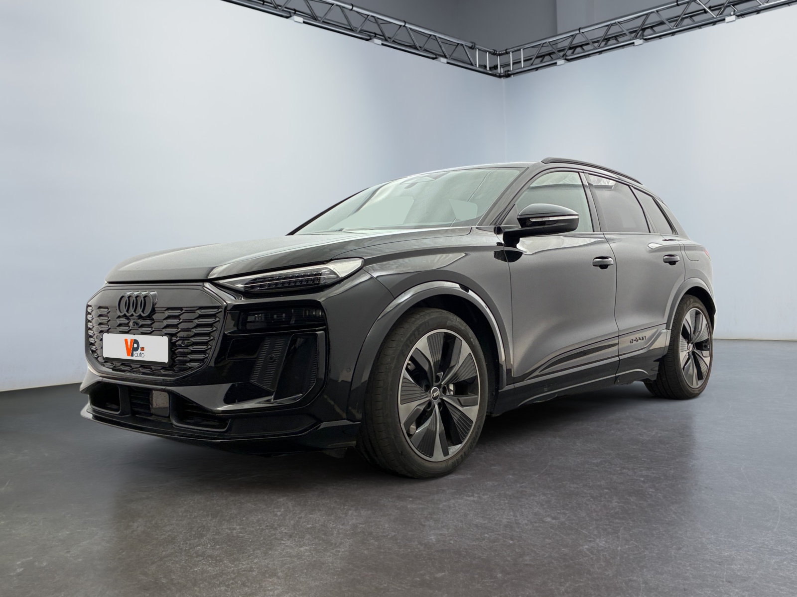 SQ6 SUV