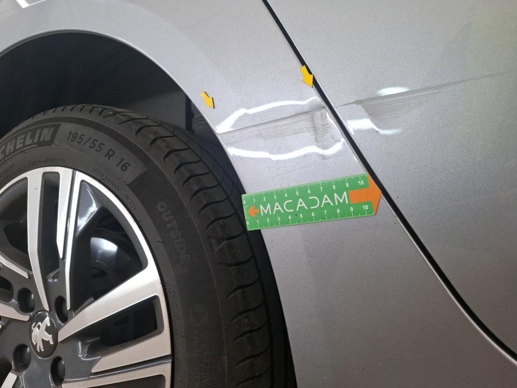 PEUGEOT 208) 208 PureTech 100 S&S BVM6 Allure Pack 2022