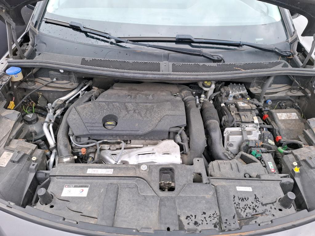PEUGEOT 3008 Hybrid 225 e-EAT8 Allure 2023