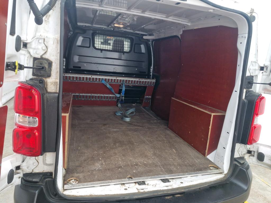 PEUGEOT EXPERT FOURGON FGN TOLE STANDARD 1.5 BLUEHDI 120 S&S BVM6 PREMIUM 2022