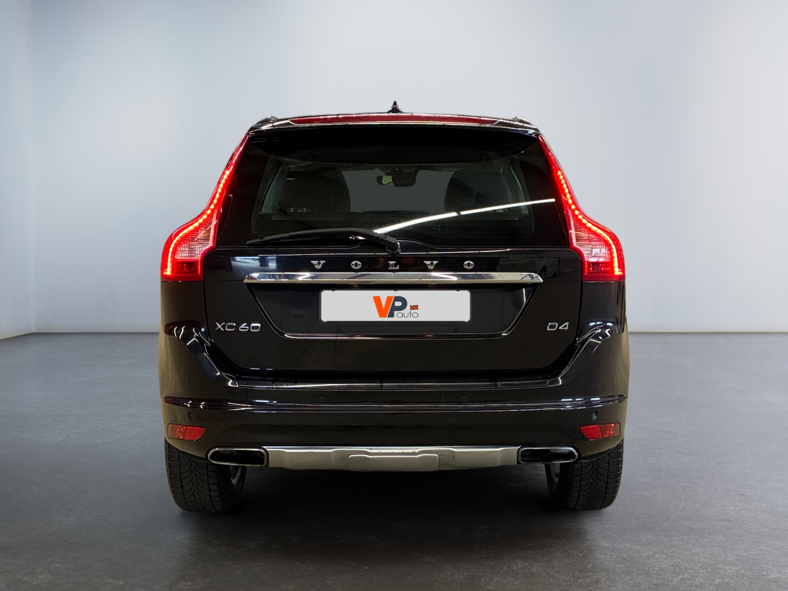 VOLVO XC60 D4 181 ch S&S Summum 2015