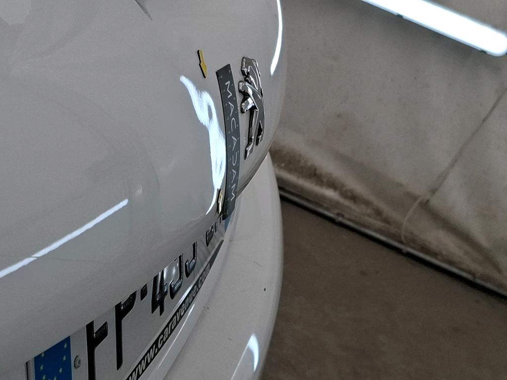 PEUGEOT 208 AFFAIRE BLUEHDI 100 S&S BVM5 PREMIUM PACK 2020