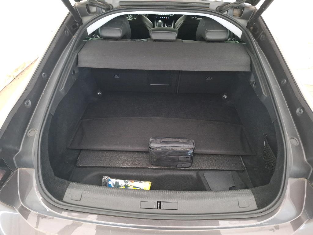 PEUGEOT 508 Hybrid 225 e-EAT8 Allure Pack 2021
