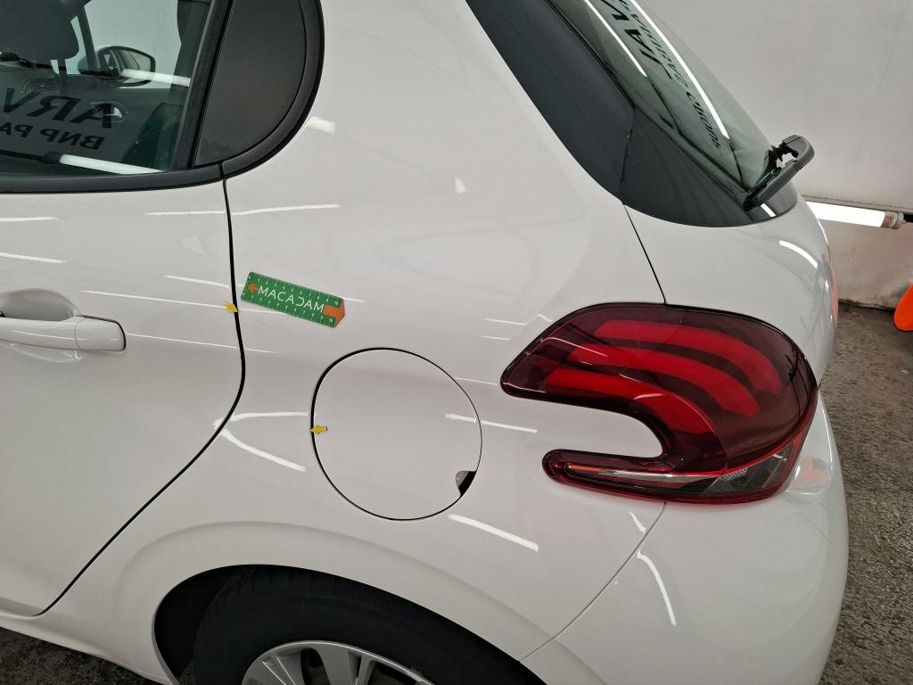 PEUGEOT 208 BUSINESS PureTech 82ch S&S BVM5 Active 2018