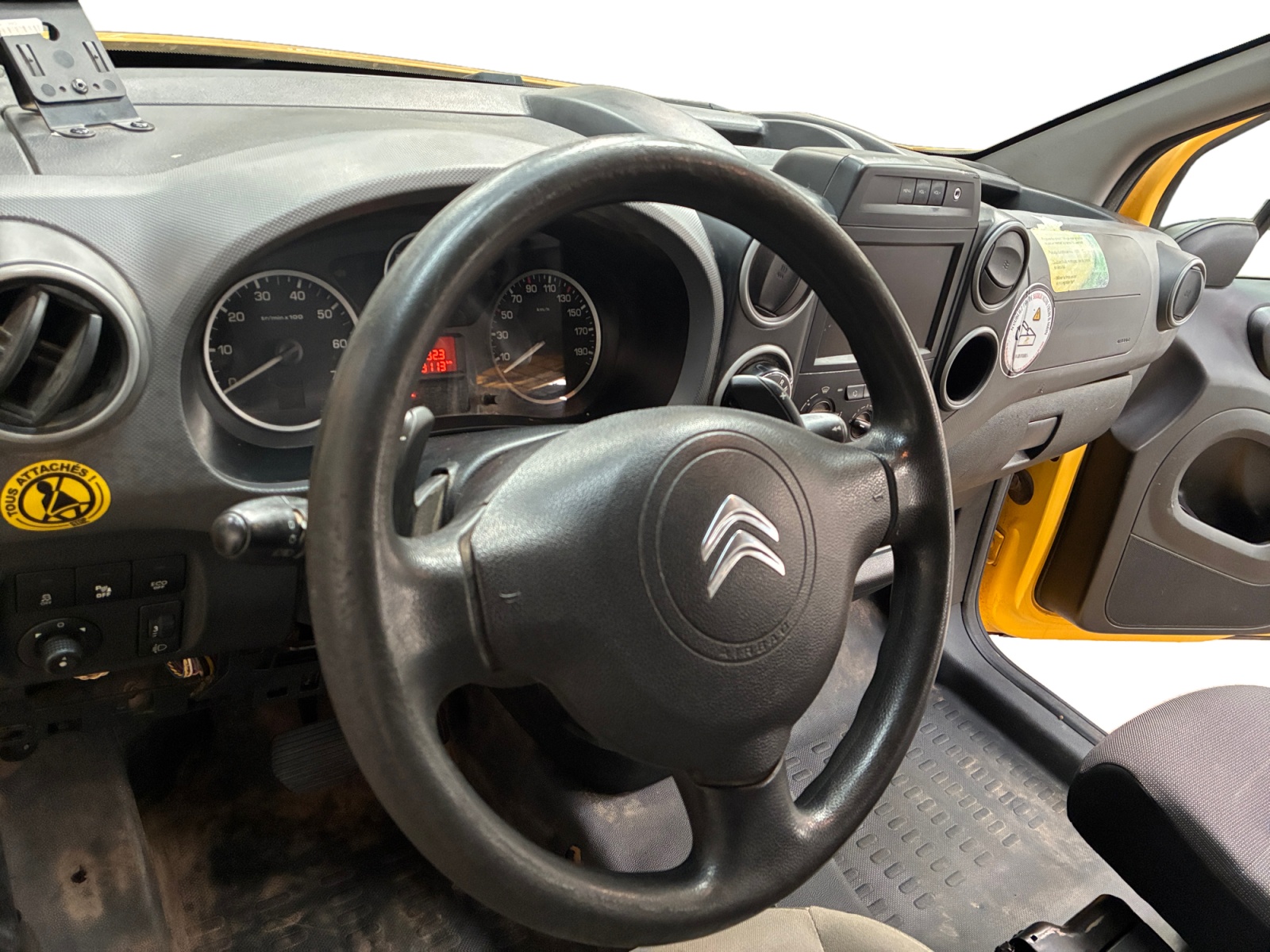 CITROEN BERLINGO FOURGON M BLUEHDI 100 S&S ETG6 CLUB 2017