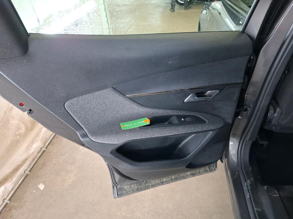 PEUGEOT 3008 Hybrid 136 e-DCS6 Active Pack 2024