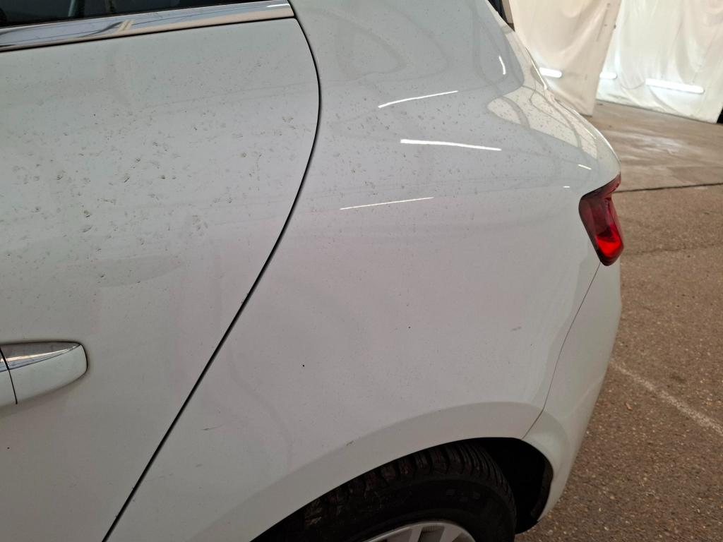RENAULT MÉGANE MEGANE IV BERLINE Blue dCi 115 EDC Business 2019