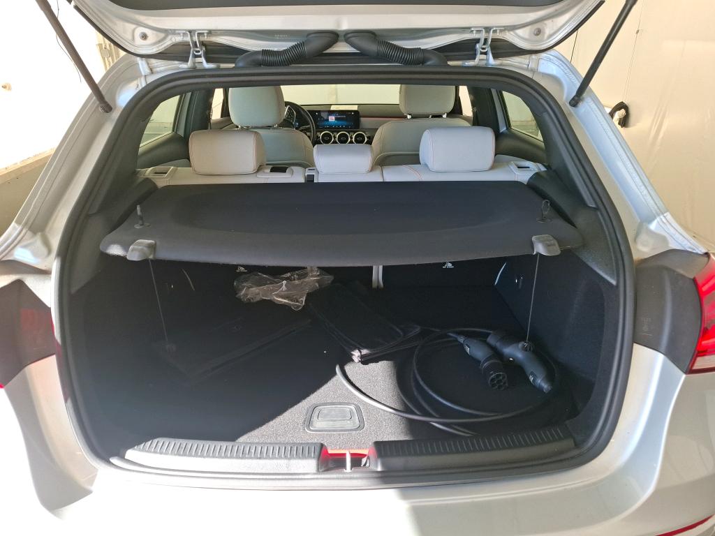 MERCEDES-BENZ MERCEDES CLASSE A 250 e 8G-DCT Style Line 2022