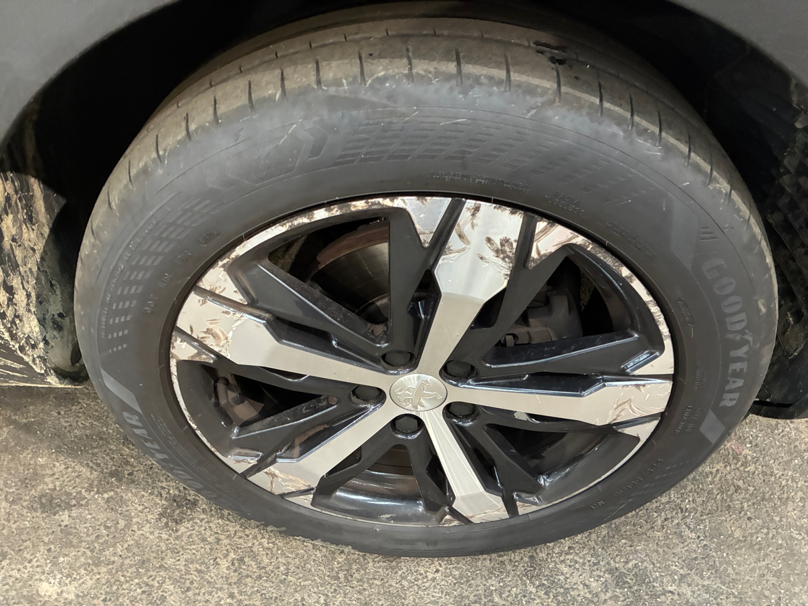 PEUGEOT 5008 PureTech 130ch S&S EAT8 GT Pack 7 places 2021
