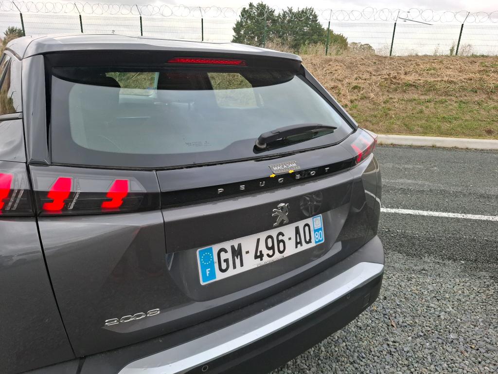 PEUGEOT 2008 PureTech 100 S&S BVM6 Active Pack 2023