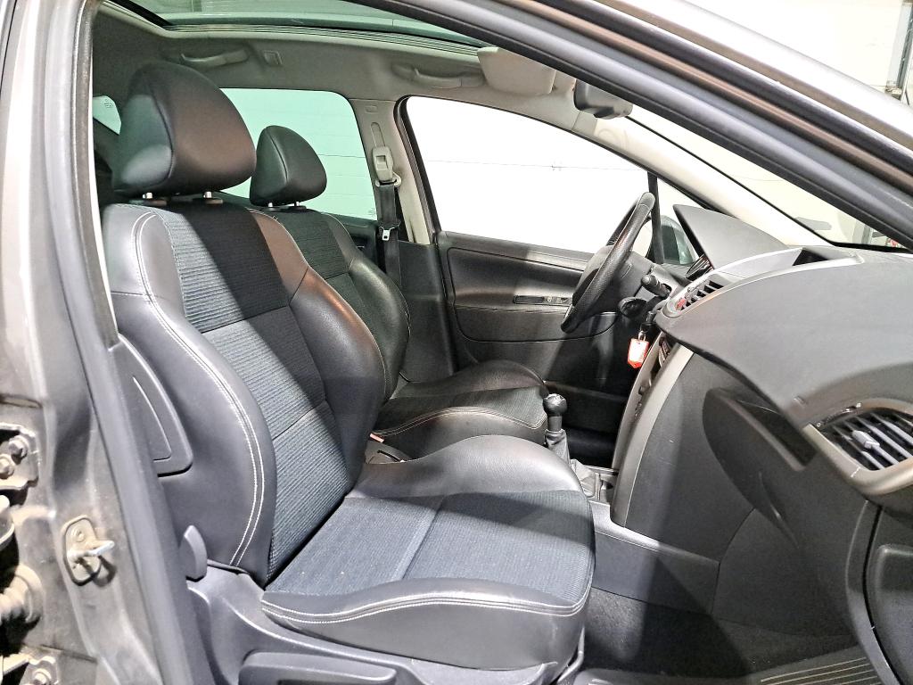 PEUGEOT 207 SW 1.6 HDi 16V 90ch BLUE LION Premium Outdoor Premium 2008