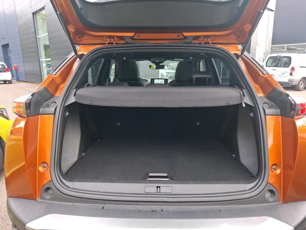 PEUGEOT 2008 BlueHDi 130 S&S EAT8 GT 2021