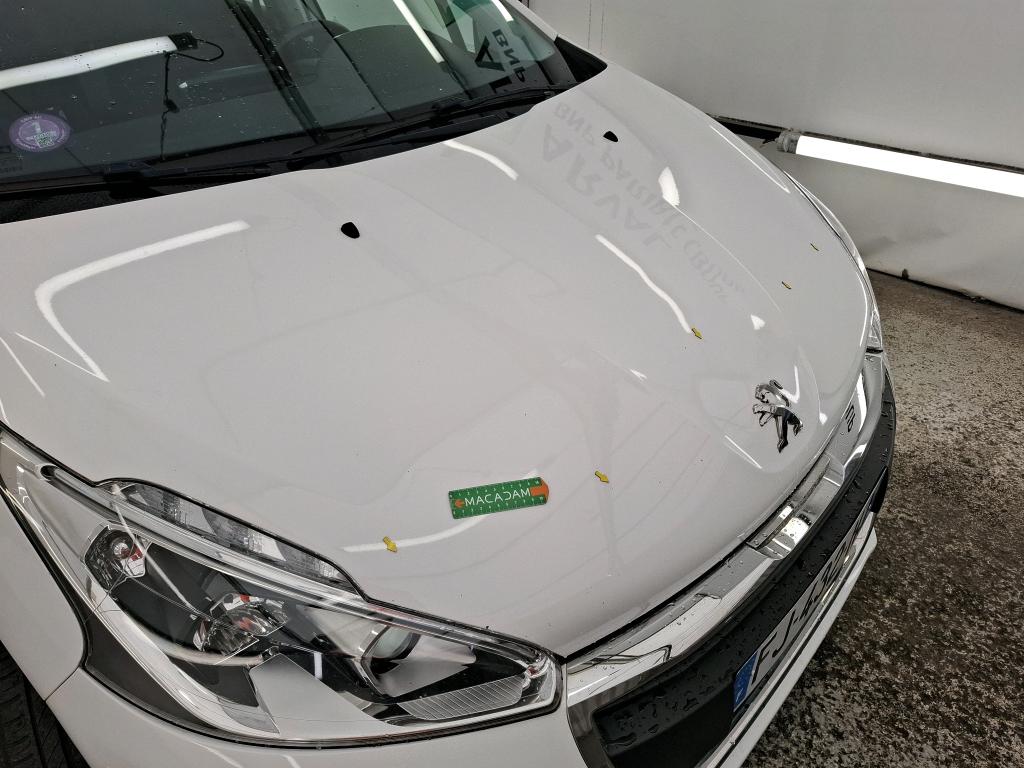 PEUGEOT 208 BUSINESS PureTech 82ch S&S BVM5 Active 2019