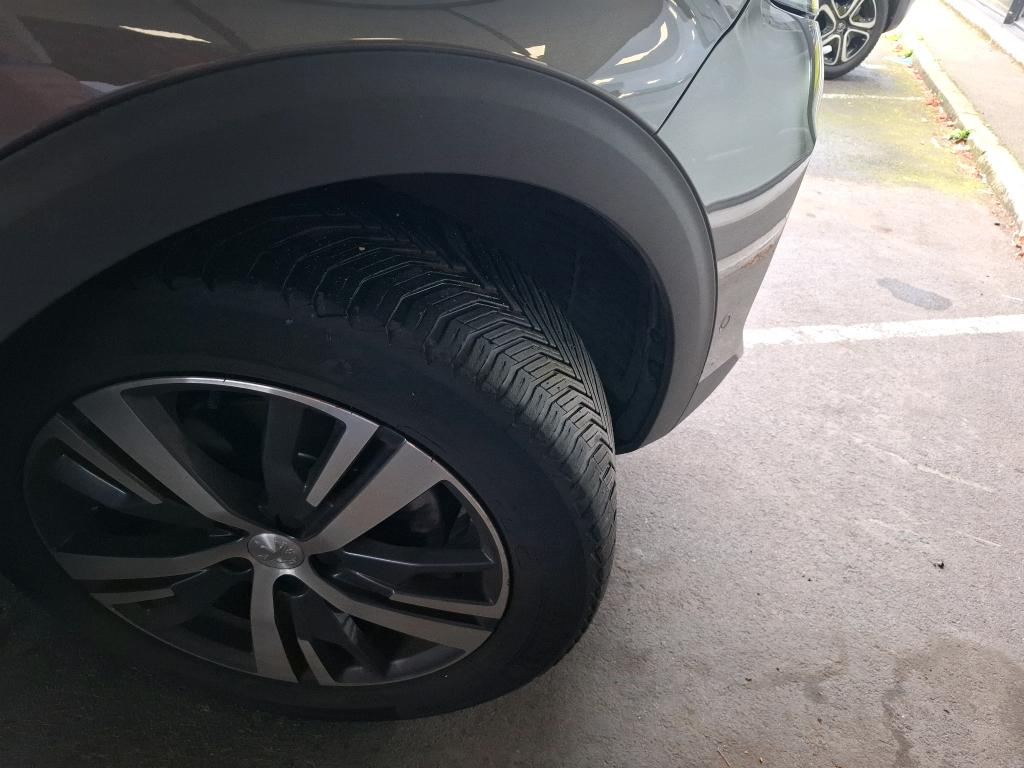 PEUGEOT 3008 BlueHDi 130ch S&S EAT8 Allure Pack 2022