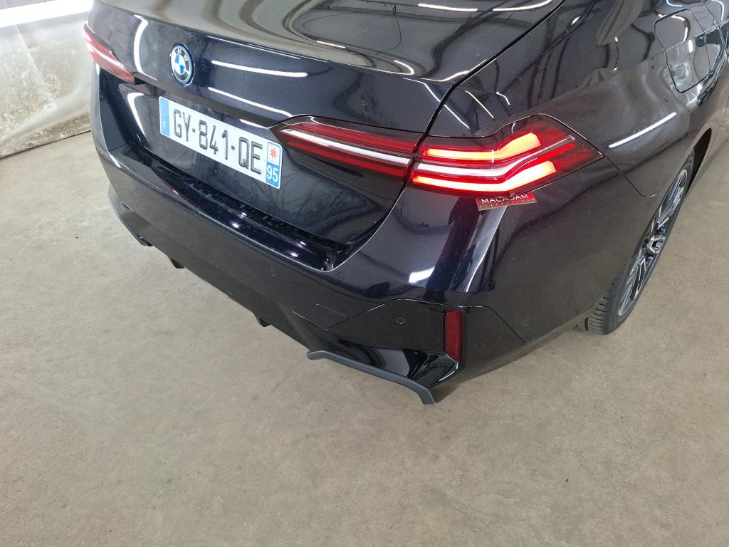 BMW SERIE 5 BERLINE G60 530e PHEV 299 ch BVA8 M Sport 2024
