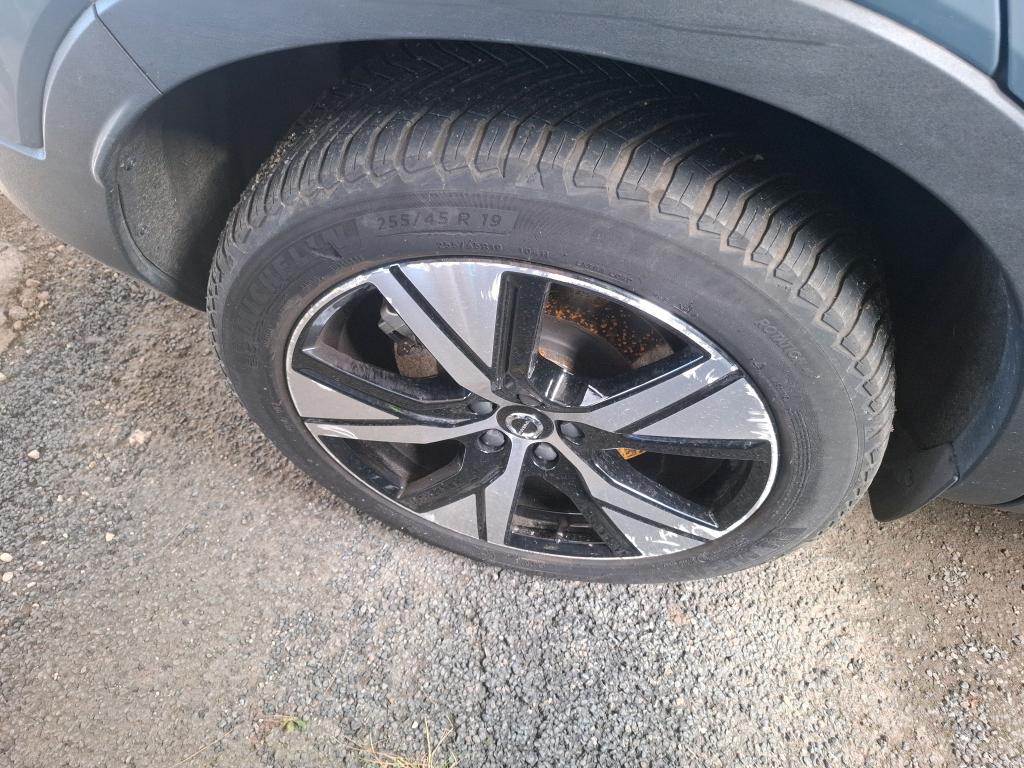 VOLVO XC40 Recharge Twin AWD 408 ch 1EDT Pro 2021