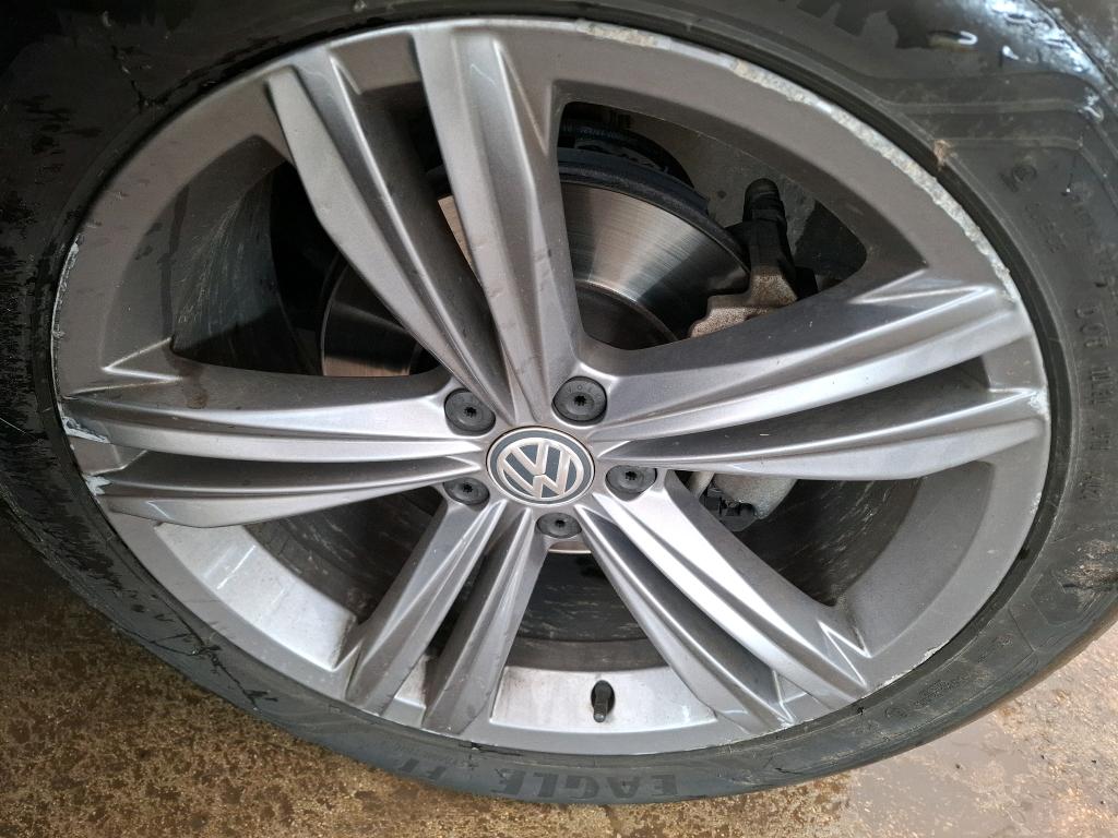 VOLKSWAGEN TIGUAN 2.0 TDI 150 DSG7 Carat 2019