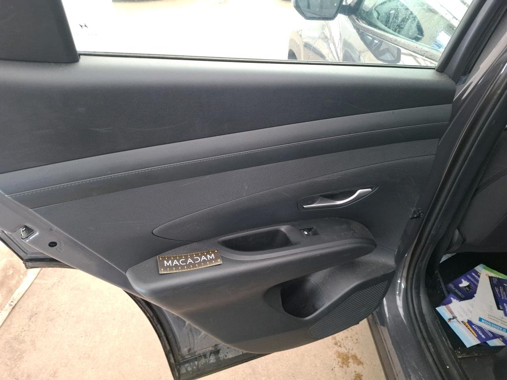 HYUNDAI TUCSON 1.6 T-GDI 215 Hybrid BVA6 Initia 2025