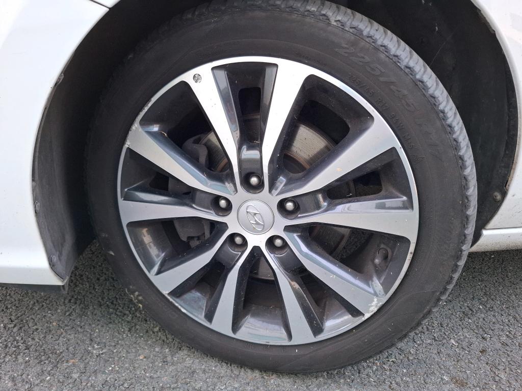 HYUNDAI  2019