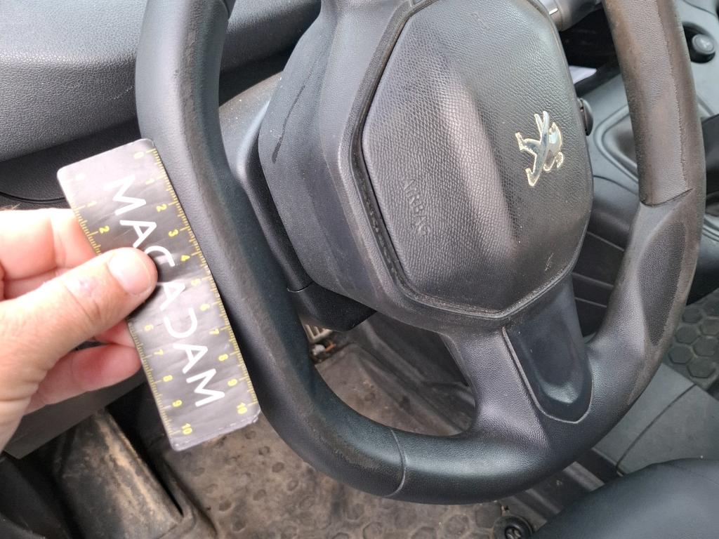 PEUGEOT PARTNER FOURGON STANDARD 650 KG BLUEHDI 100 S&S BVM5 PREMIUM 2021