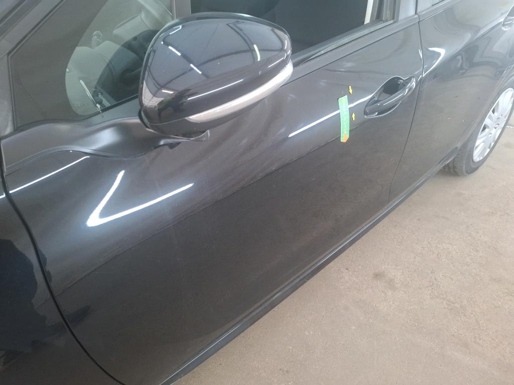 PEUGEOT 208 BUSINESS 1.6 BlueHDi 100ch S&S BVM5 Active 2018