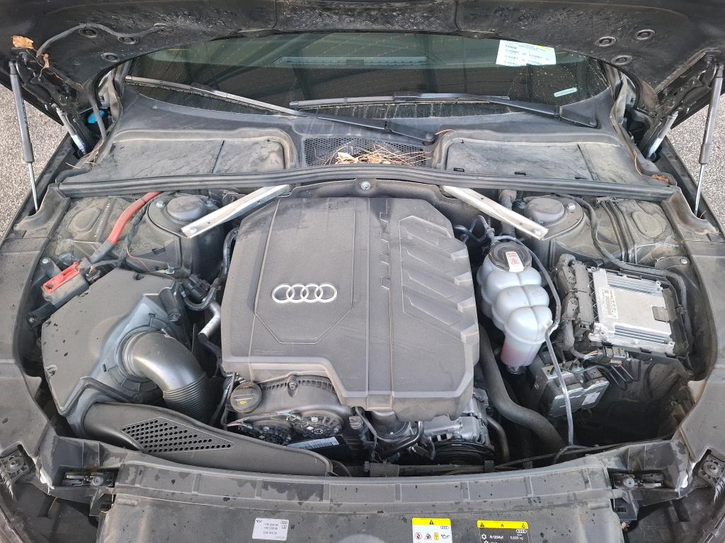 AUDI A4 AVANT 40 TFSI 204 S tronic 7 Quattro Business Line 2022