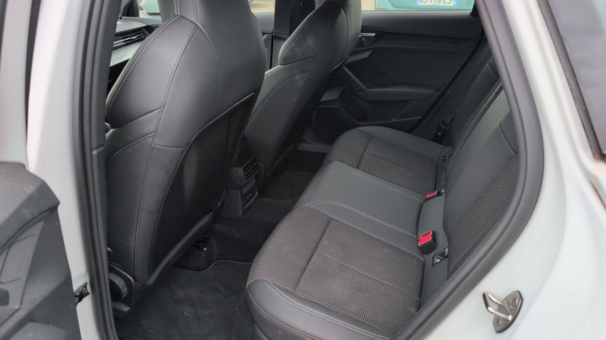 AUDI A3/S3 A3 SPORTBACK 35 TDI 150 S tronic 7 Line 2024