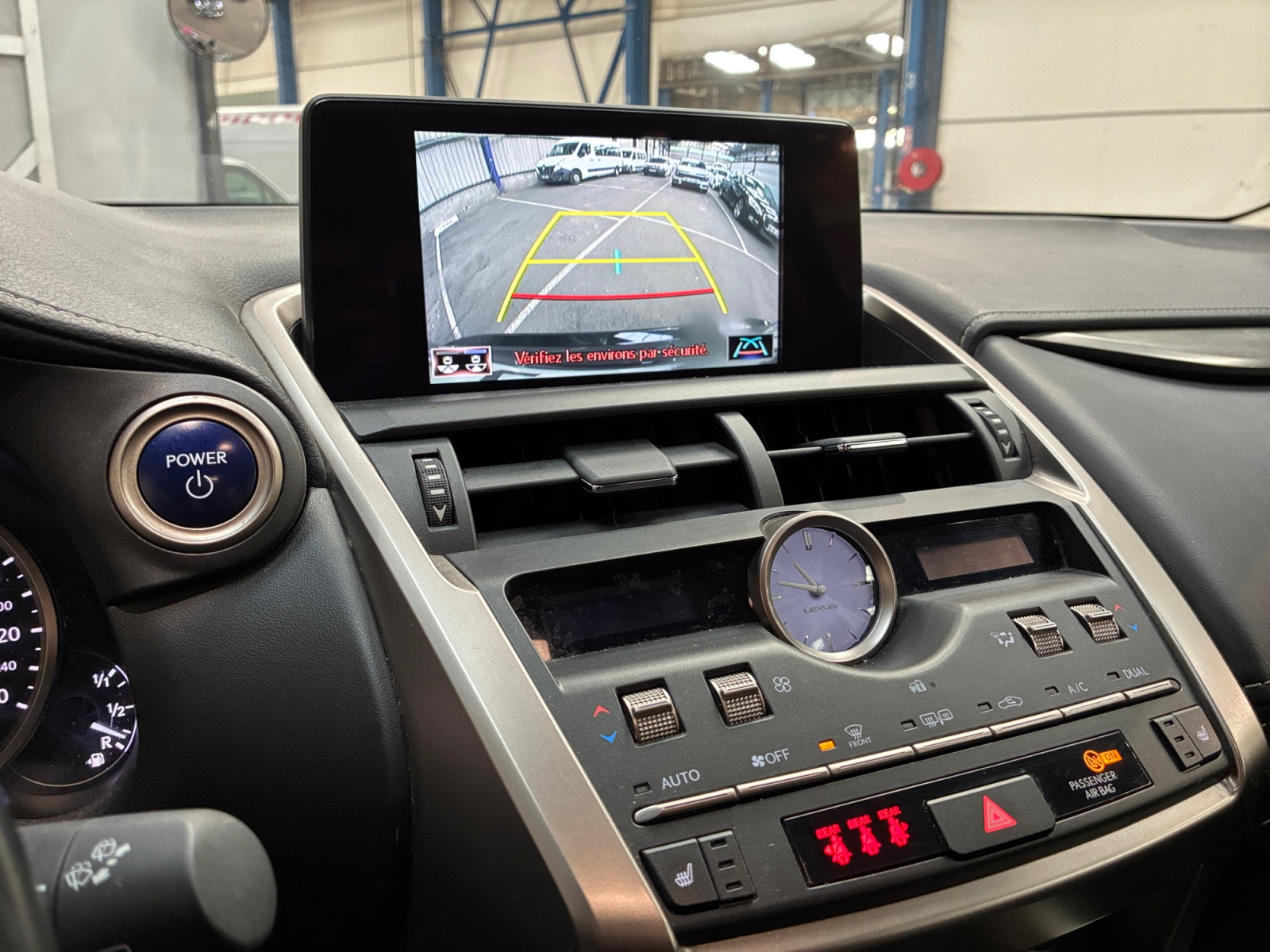 LEXUS NX 300h 2WD 2021