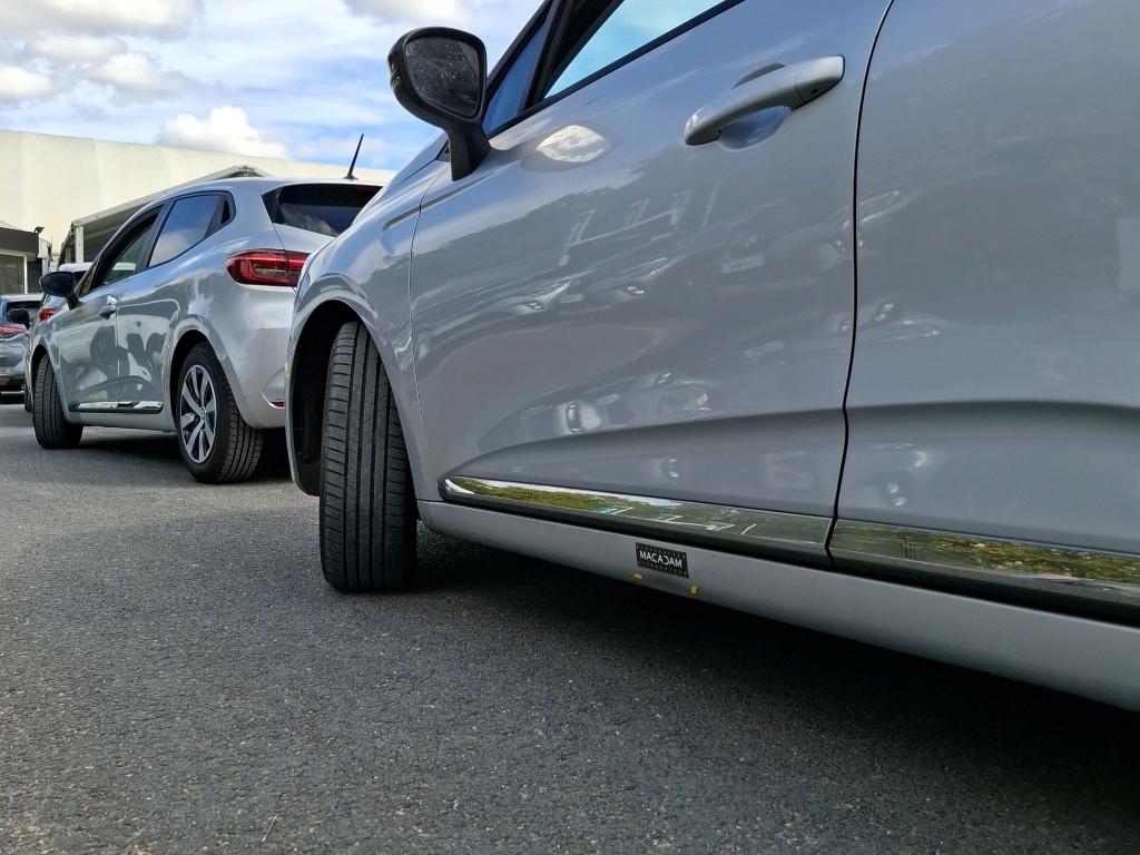 RENAULT CLIO V E-Tech full hybrid 145 Evolution 2023