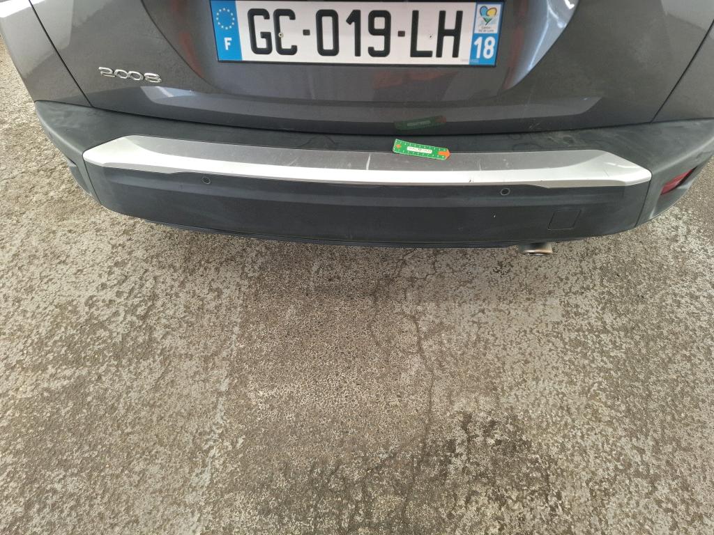 PEUGEOT 2008 BUSINESS BlueHDi 130 S&S EAT8 Allure 2021