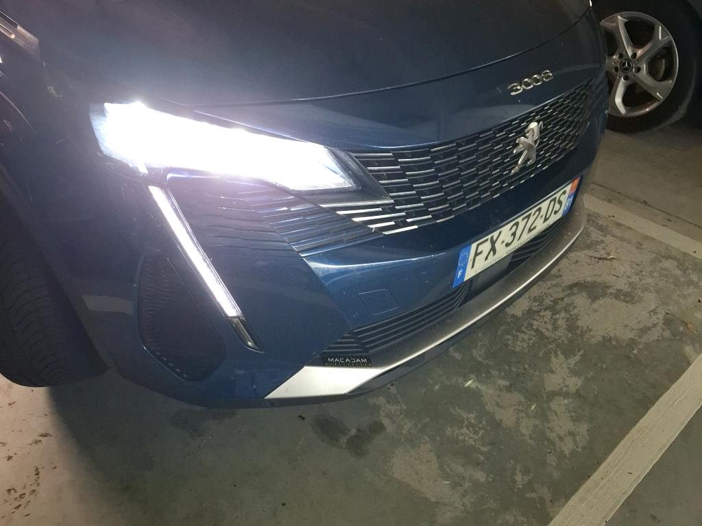 PEUGEOT 3008 Hybrid 225 e-EAT8 Allure Pack 2021