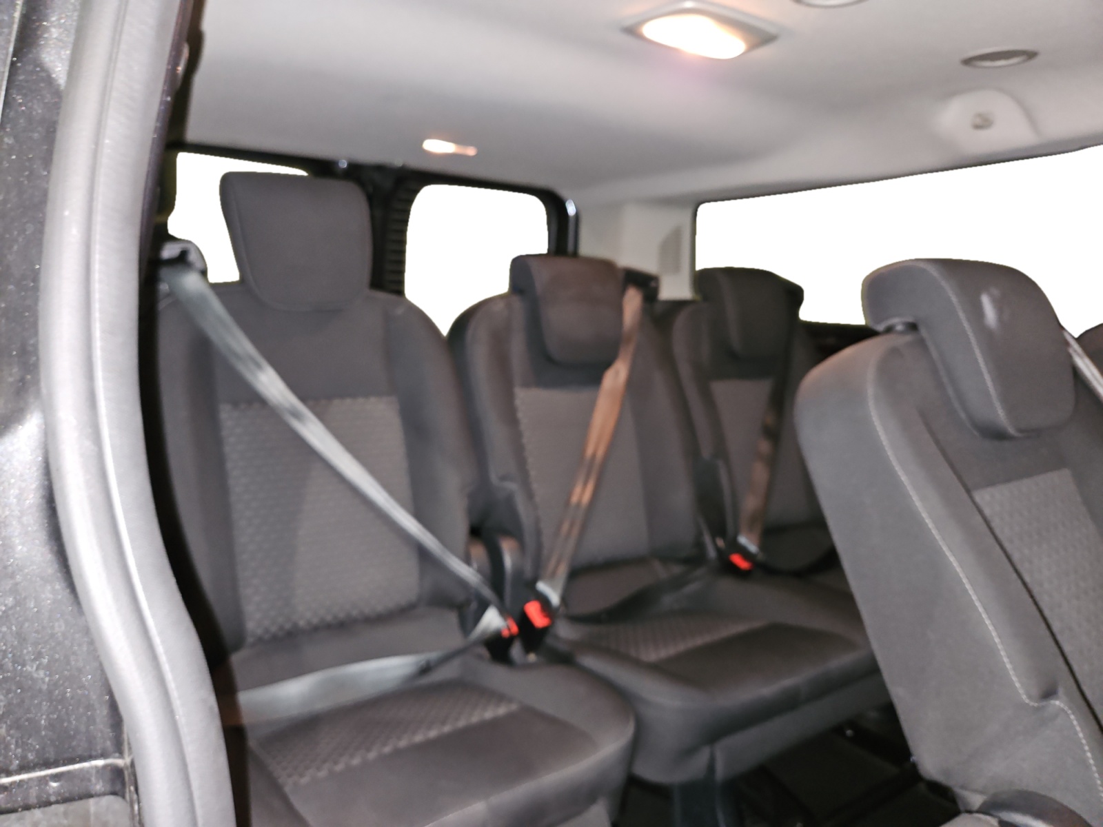 FORD TRANSIT Custom KOMBI 320 L2H1 2.0 EcoBlue 130 Trend Business 2023