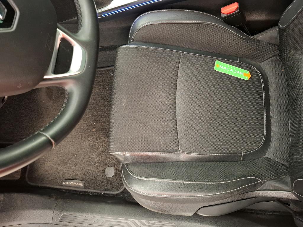 RENAULT MÉGANE MEGANE IV Berline TCe 140 EDC Techno 2023
