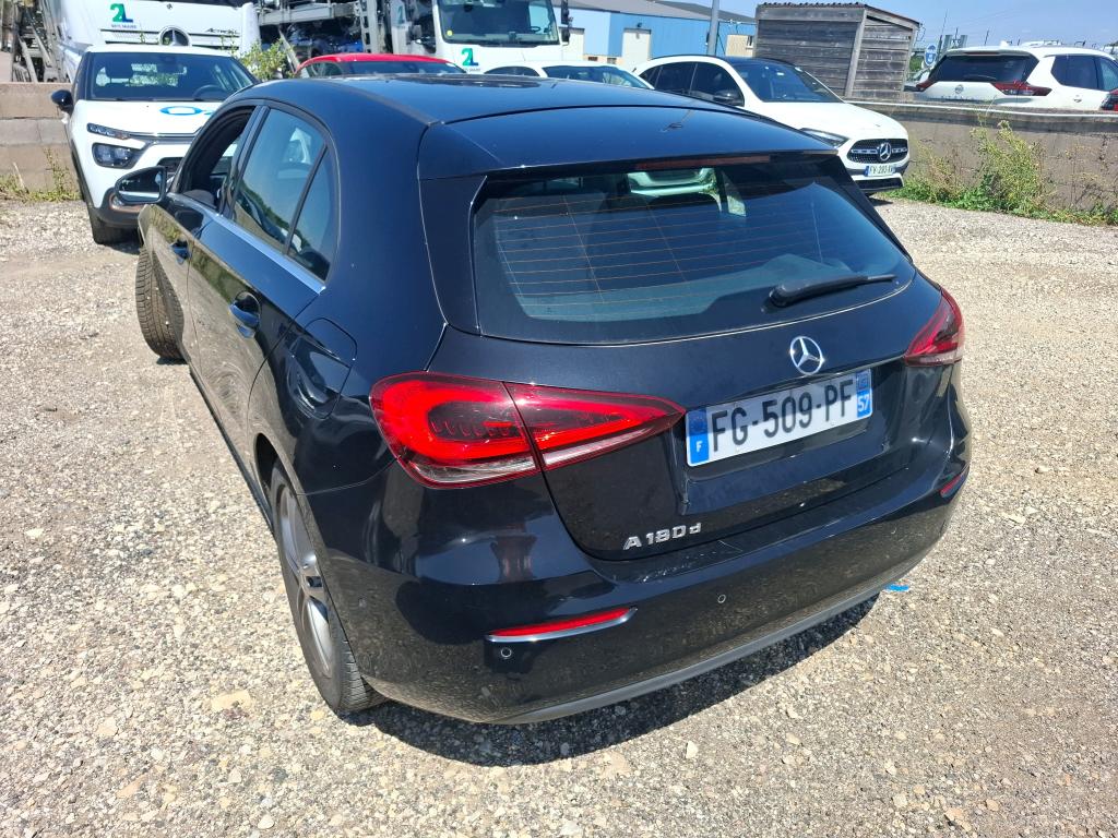 MERCEDES-BENZ MERCEDES CLASSE A 180 d 7G-DCT Style Line 2019