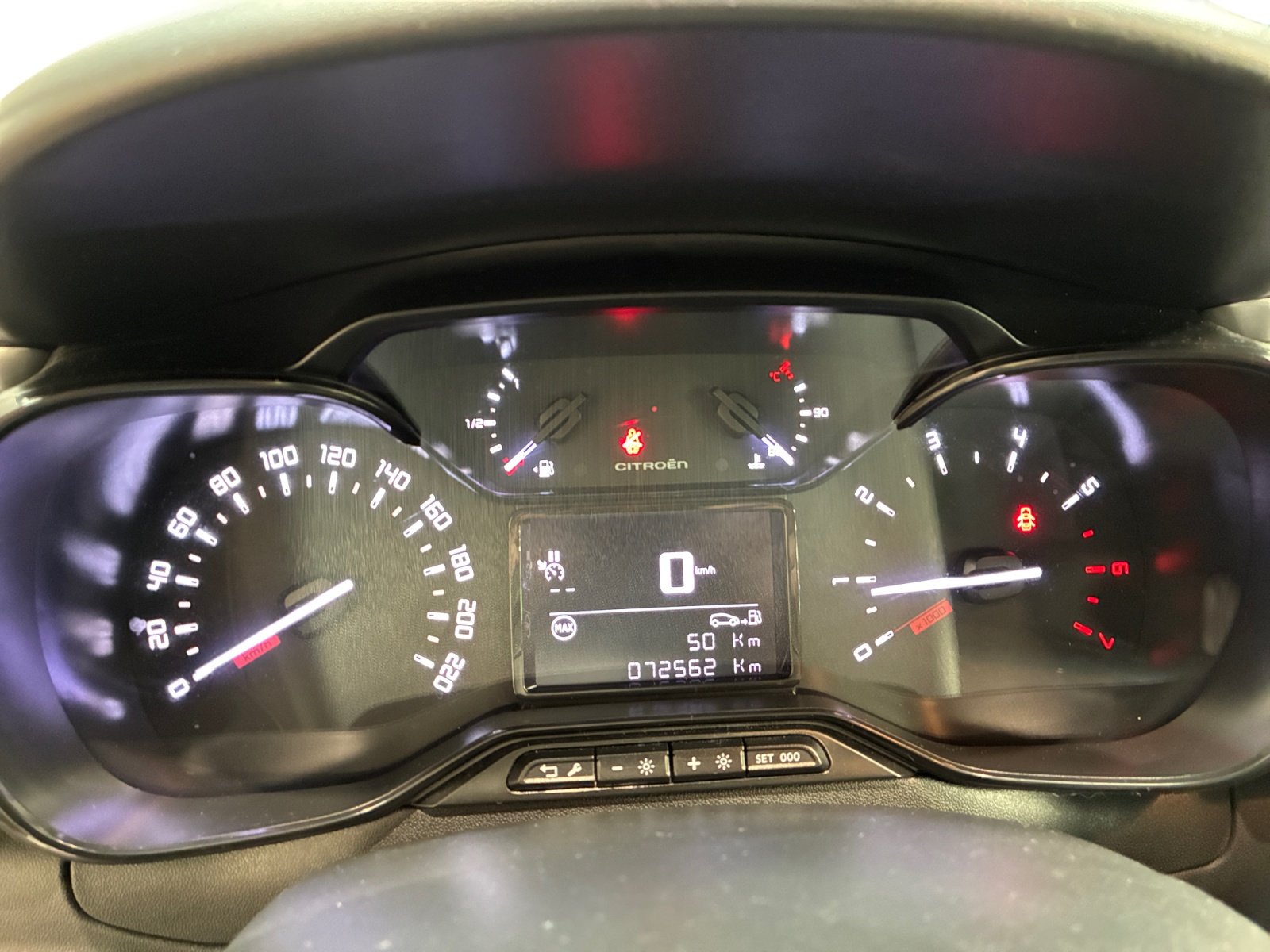 CITROEN C3 SOCIETE BLUEHDI 100 S&S BVM6 FEEL NAV 2021