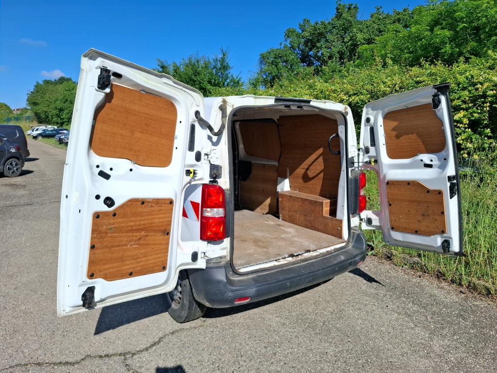 PEUGEOT EXPERT FGN TOLE STANDARD 2.0 BLUEHDI 120 S&S BVM6 PREMIUM 2018