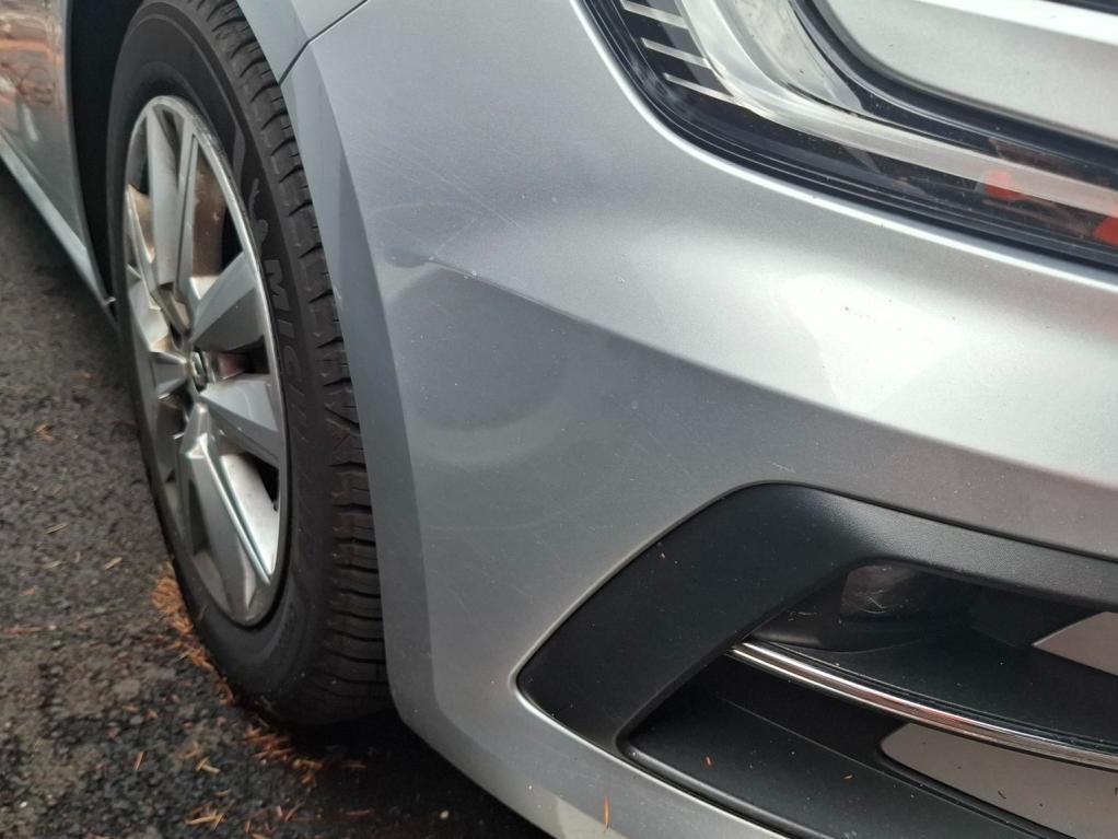 RENAULT MÉGANE MEGANE IV BERLINE Blue dCi 115 - 21N Business 2022