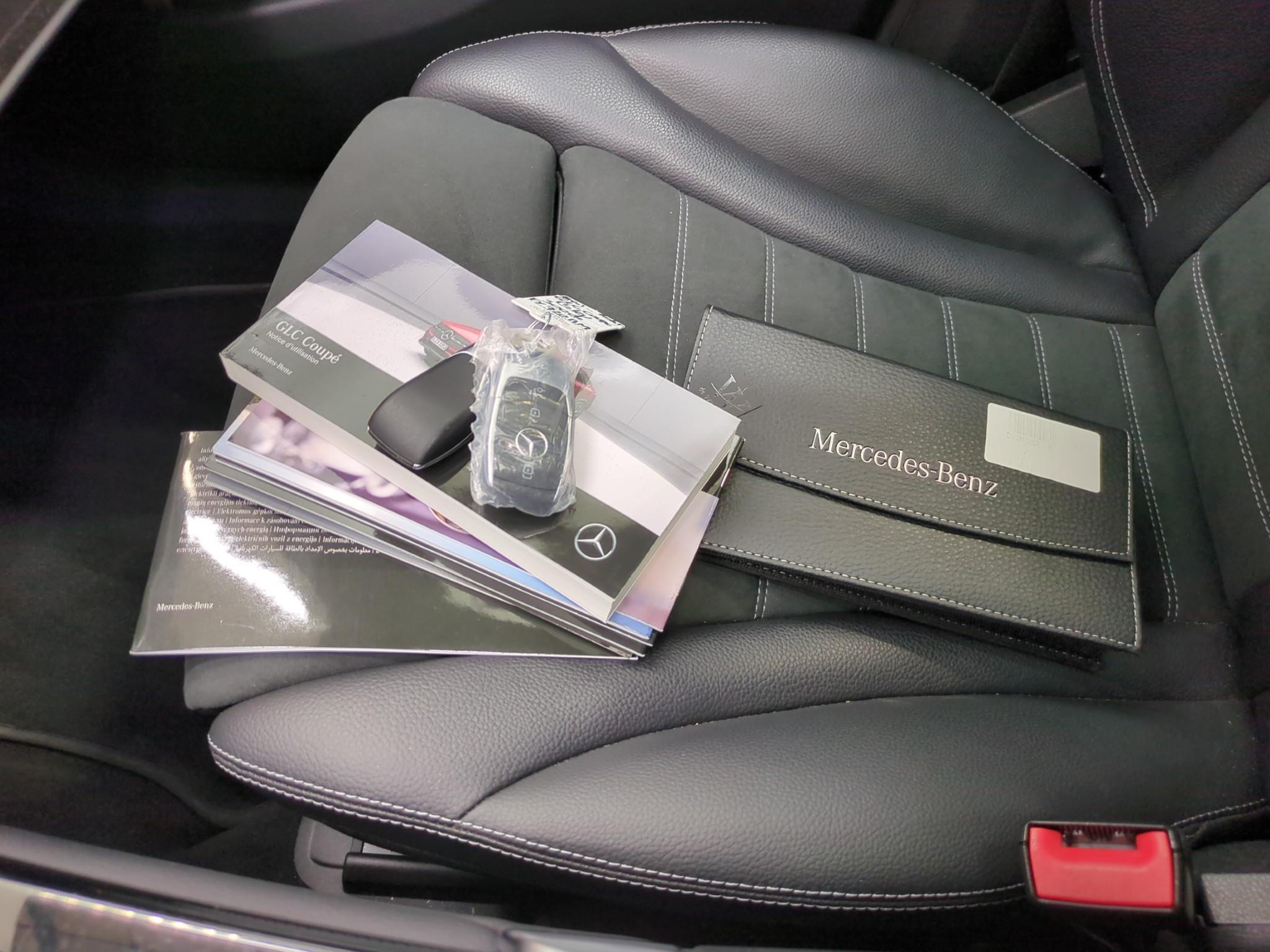 MERCEDES-BENZ MERCEDES CLASSE GLC COUPE Coupé 300 de 9G-Tronic 4Matic AMG Line 2021